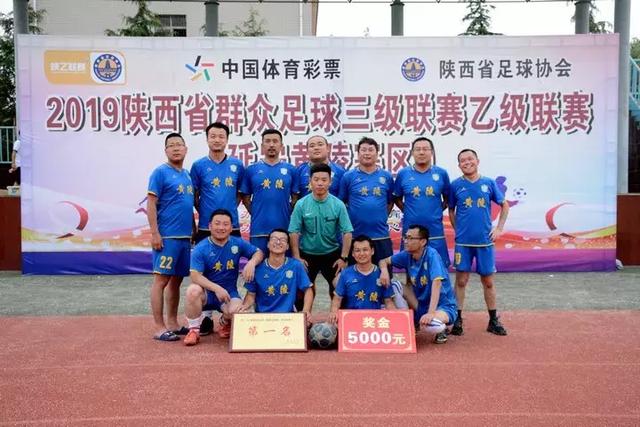 🏀上海绅士横扫广厦！时隔24年再夺总冠军！王哲林爆砍29+15！